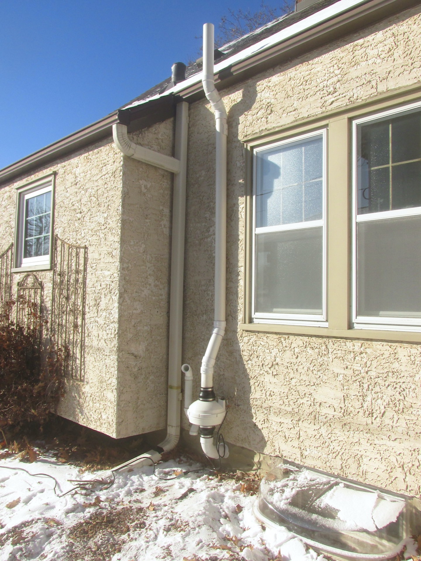 real estate radon mitigation Monticello